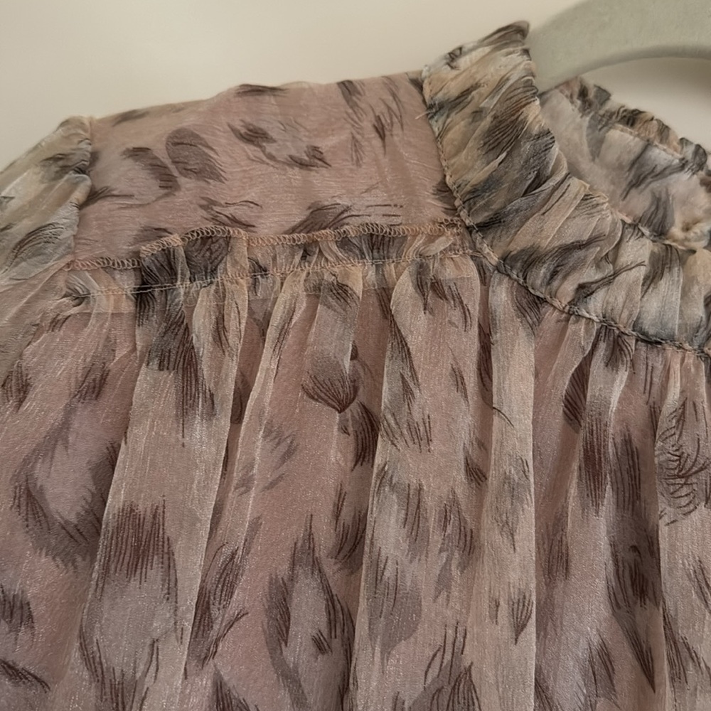 NWOT TCEC Mock Neck Elegant Women's Sheer Blouse - Pink Pattern Size S - Picture 8 of 15